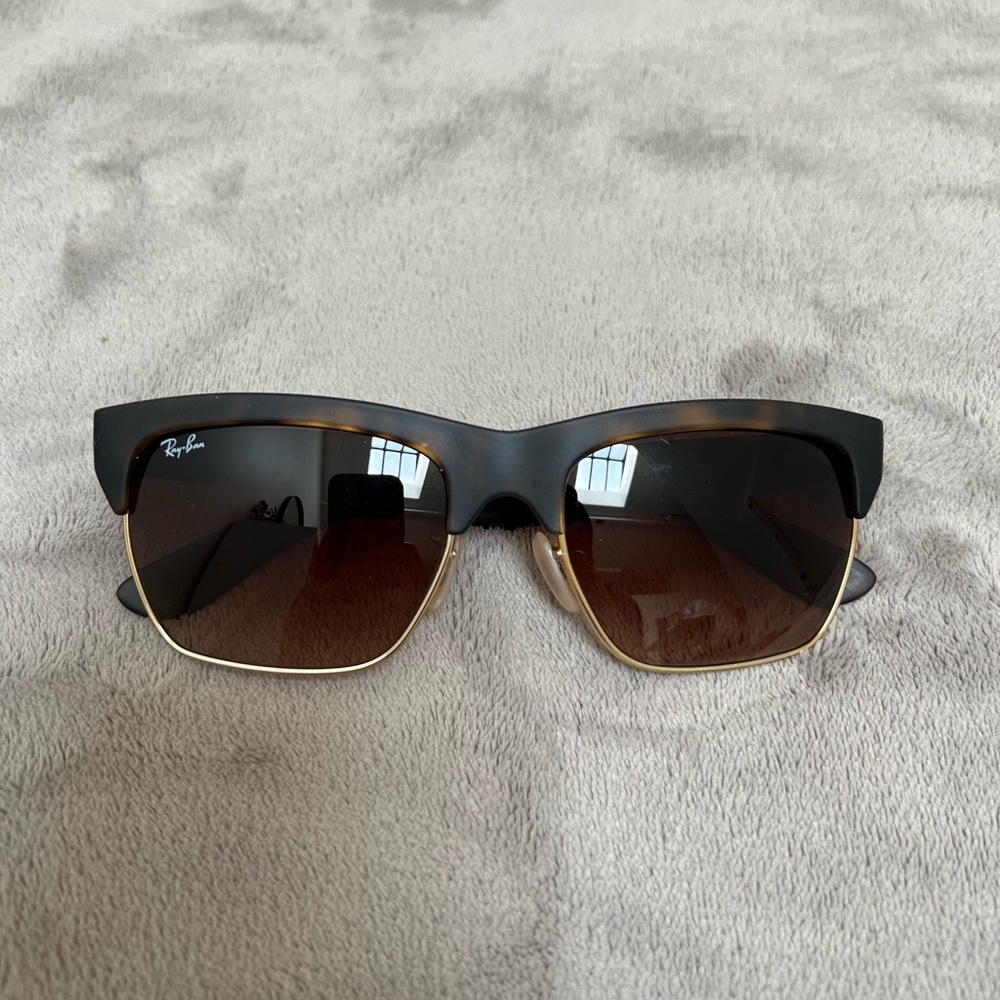 Rayban Dylan Tortoise Shell - NWT